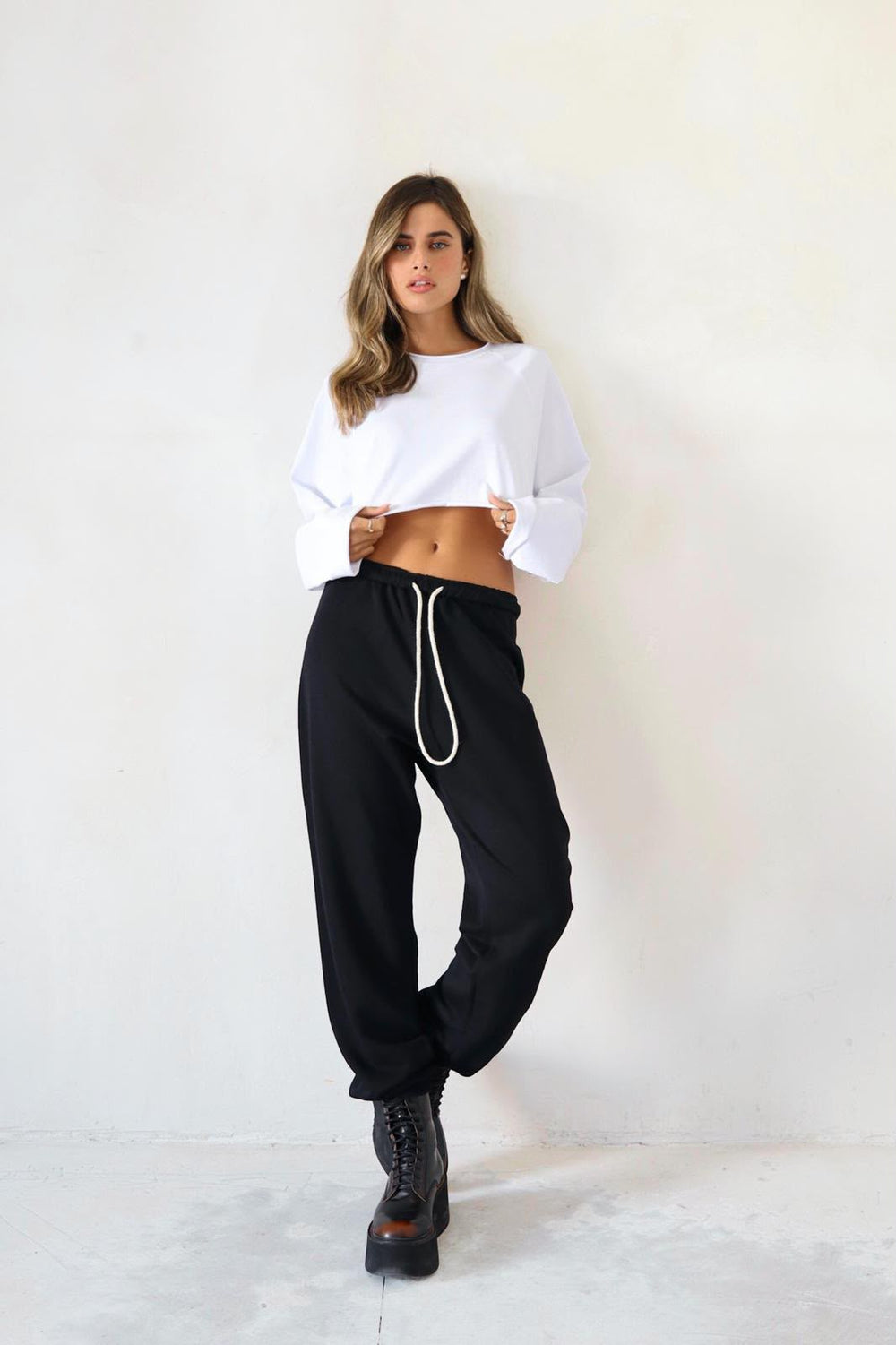 מכנס שרוך פרנץ – black – תמונה 4