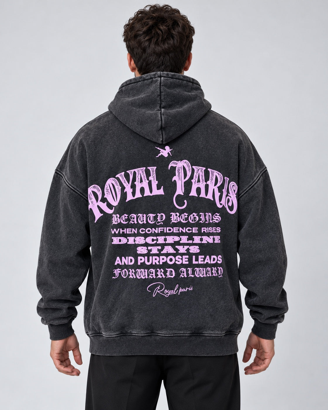 קפוצ׳ון פרימיום לגבר ROYAL PARIS שחור שטוף עם הדפס ורוד – גב