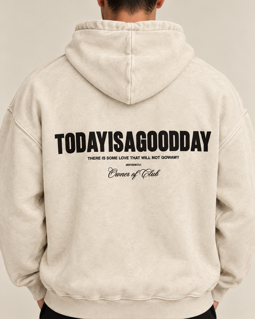 קפוצ׳ון לגבר GOOD DAY – מראה ווש – שמנת – תקריב