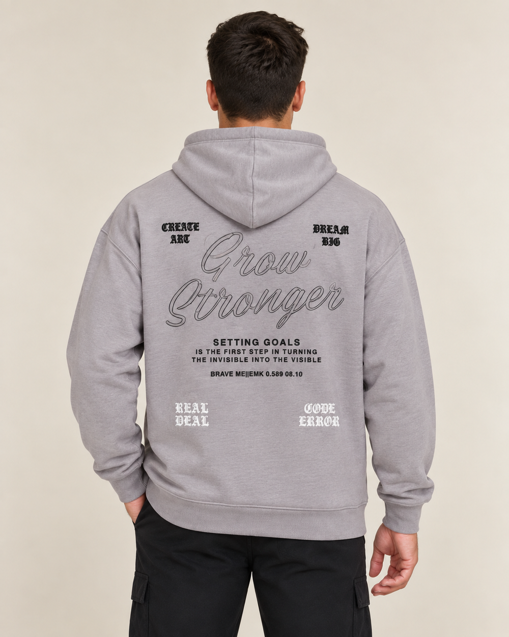 קפוצ׳ון לגבר GROW STRONGER – הדפס כיתוב – אפור בהיר – גב