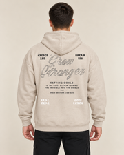 קפוצ׳ון לגבר GROW STRONGER – הדפס כיתוב – אוף וויט – גב