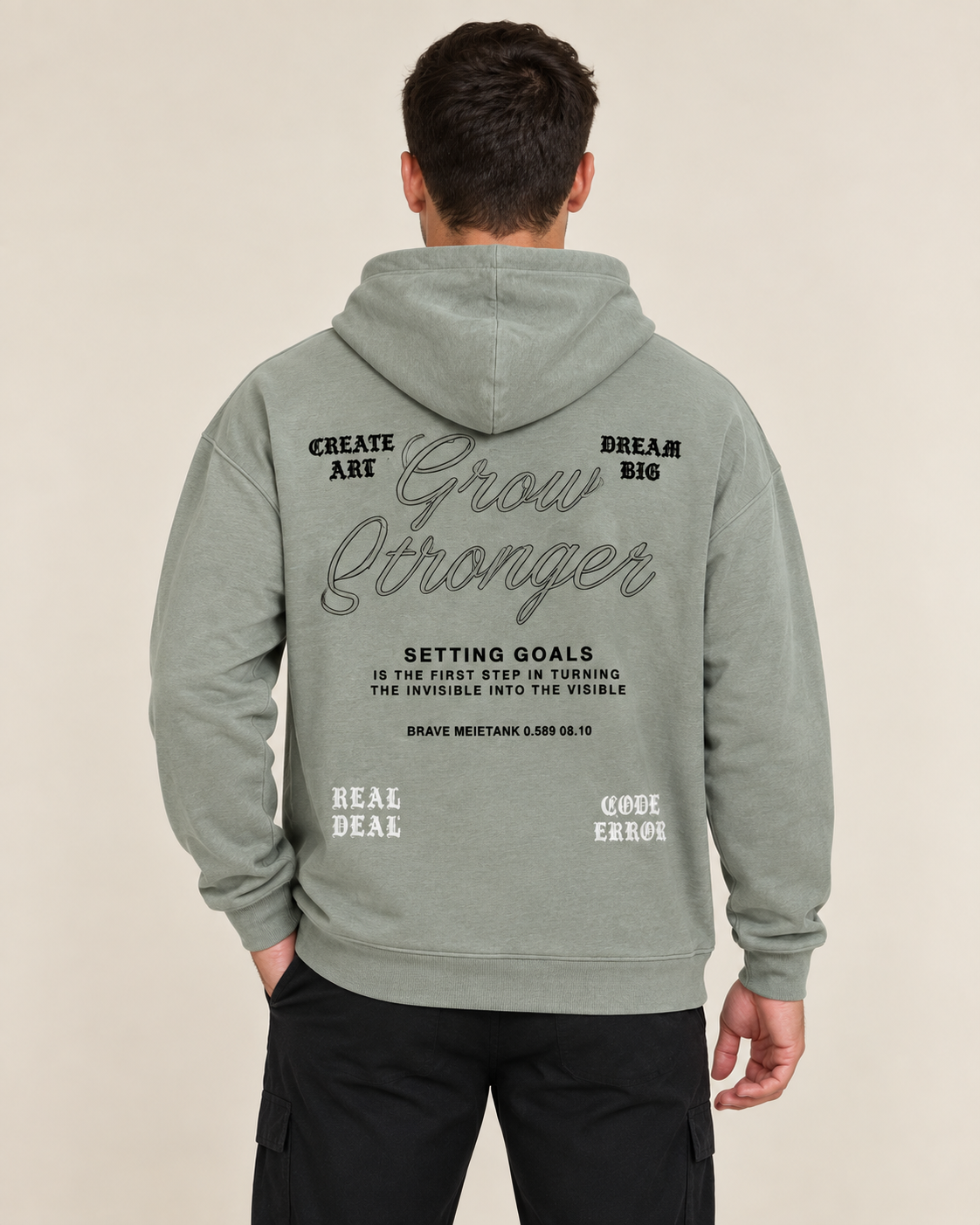קפוצ׳ון לגבר GROW STRONGER – הדפס כיתוב – ירוק מרווה – גב
