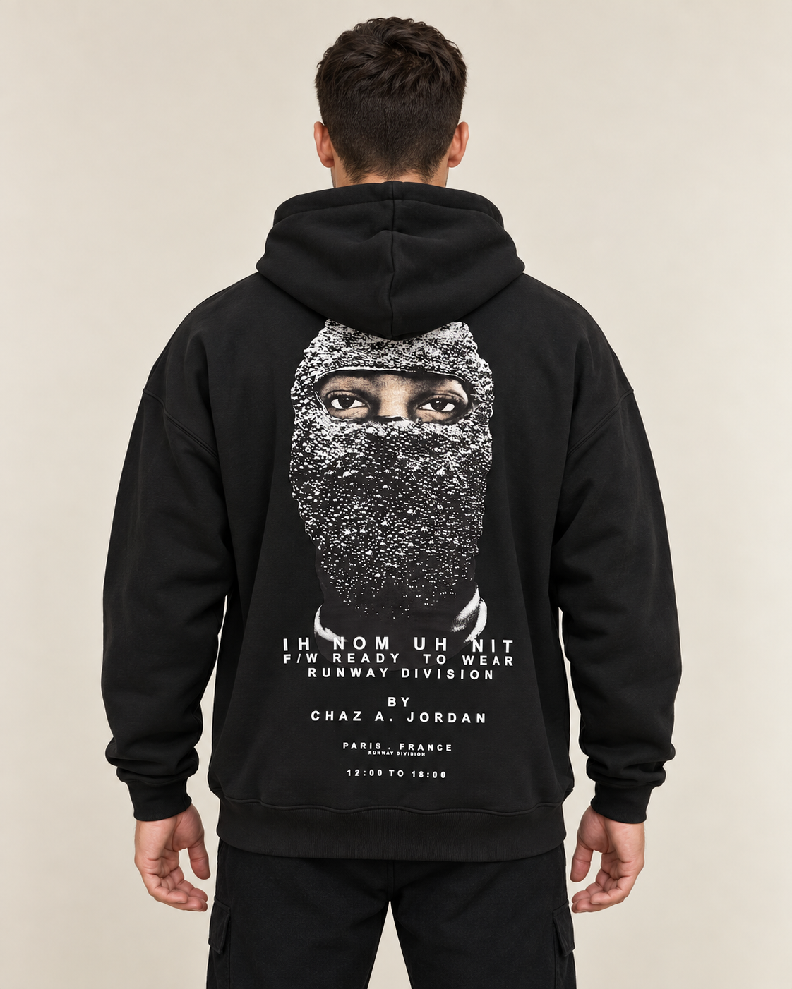קפוצ׳ון לגבר RUNWAY MASK – הדפס מסכה בגב – שחור – גב